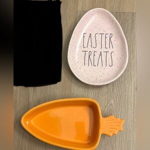 Easter treats and Carrot Shaped Plates Set